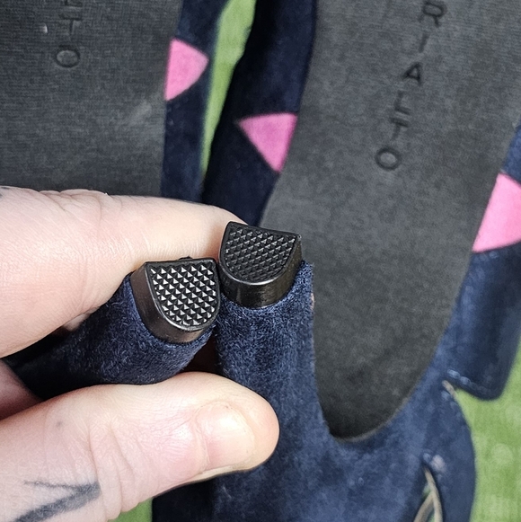 🛑$5🛑 FINAL PRICED ITEM! BUY NOW or BUNDLE TO SAVE MORE! - Picture 13 of 16